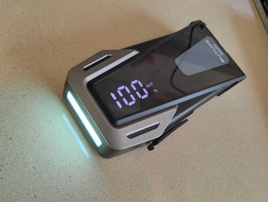 Booster de Arranque Buture Beta02  Portable Car Jump Starter 2500A