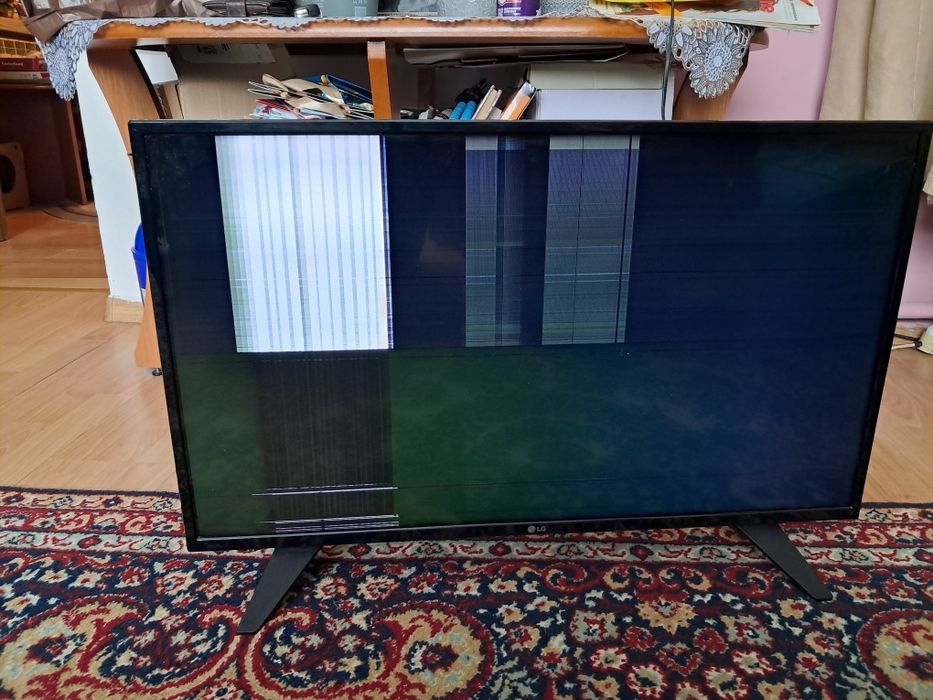 Telewizor LG działający
