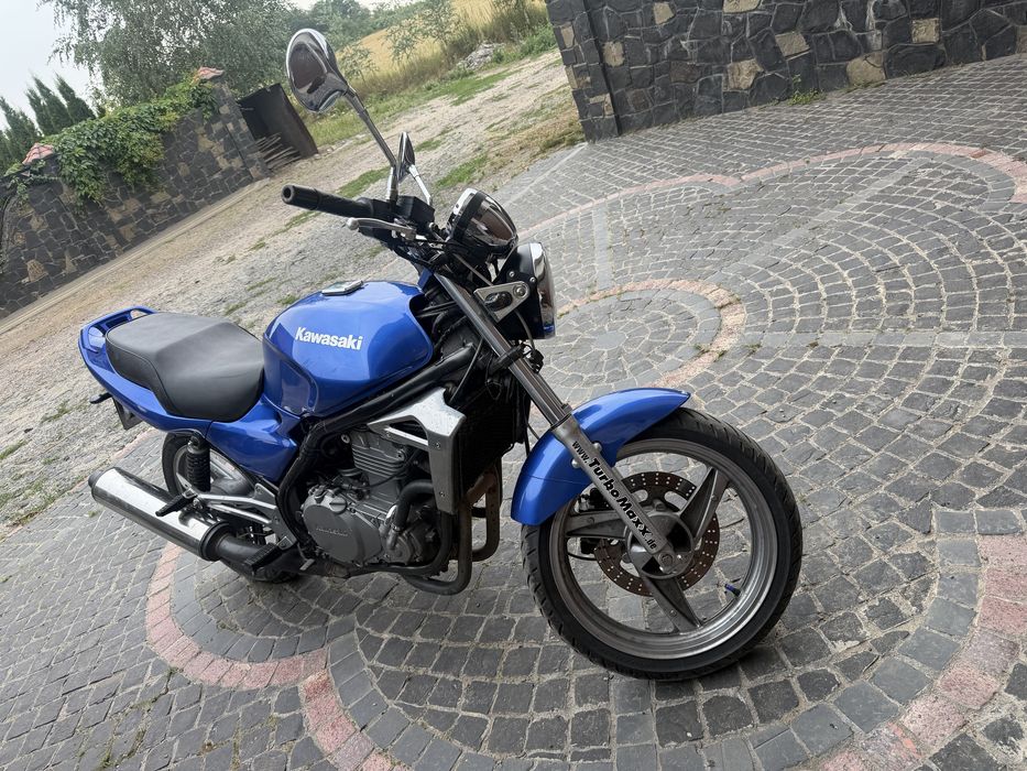 Kawasaki ER-500
