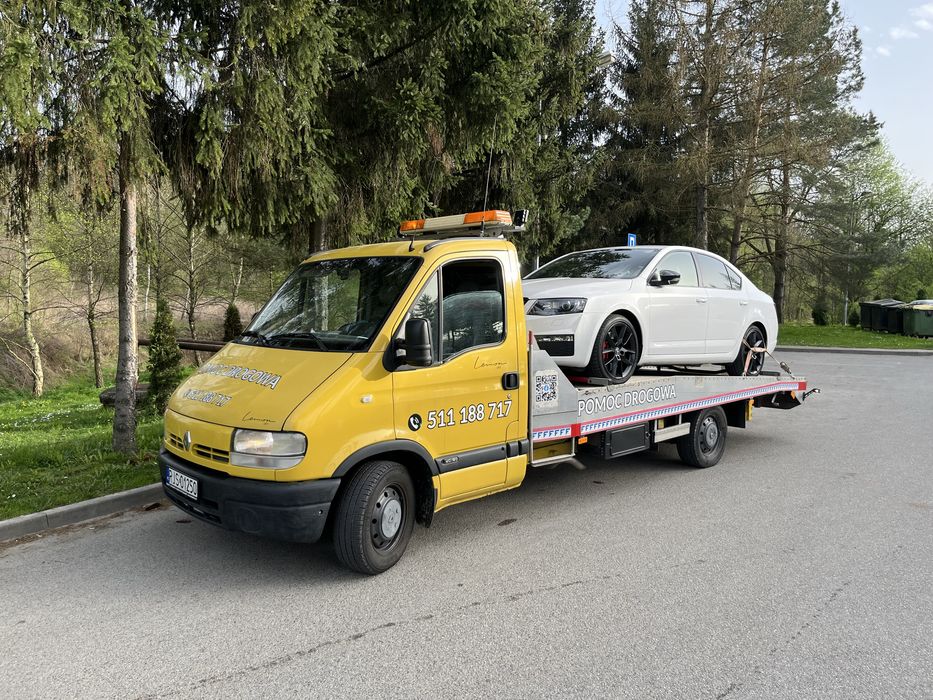 Autolaweta pomoc drogowa 24h/7 laweta  usługi transportowe holowanie