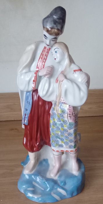 продам статуетку