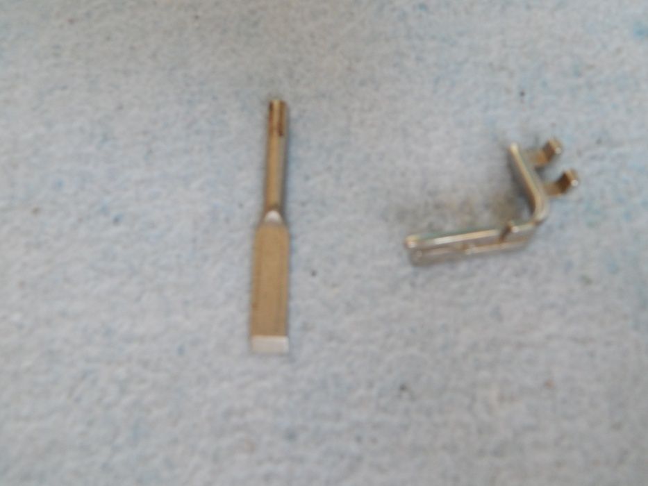 З/части к швейной машинке, катушка на нитки