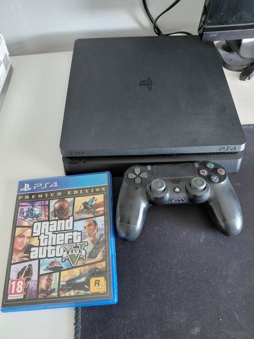 Ps4 slim + gta5 wszystko sprawne