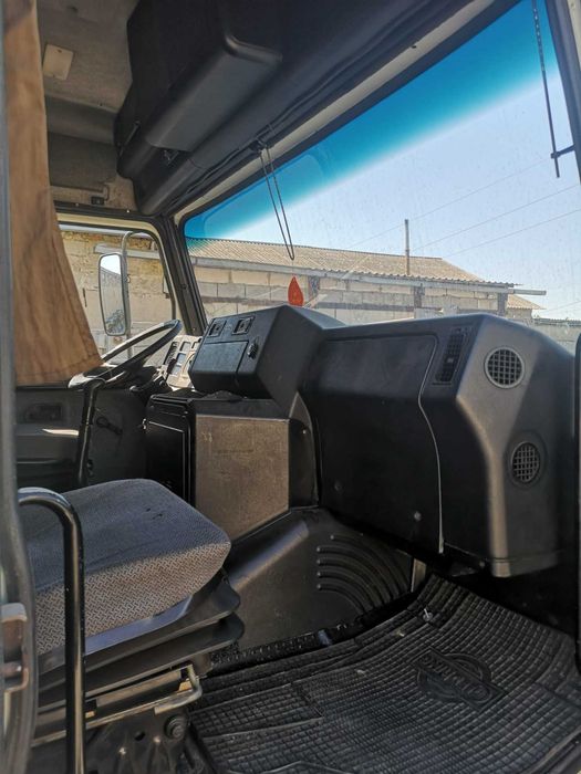 Продам МАЗ 544008 зерновоз