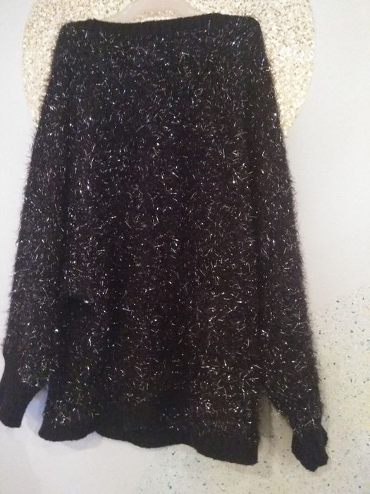 Parisan Collection sweter damski czarny typ emu ze srebrnymi nitkami