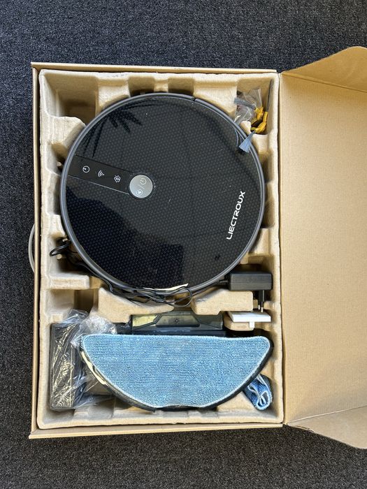 Робот-пилосос liectrolux c30b