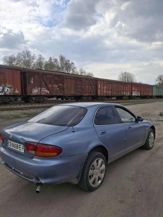 Продам мазду 1,6 бен