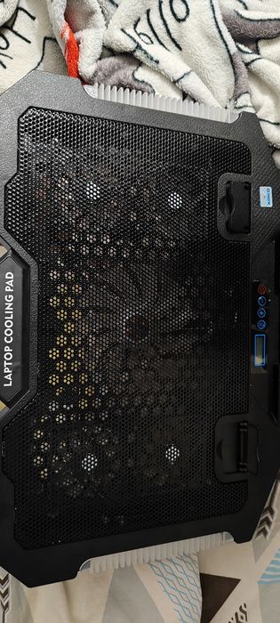 Подставка с охлаждением xoko nst 051 с rgb для ноутбука