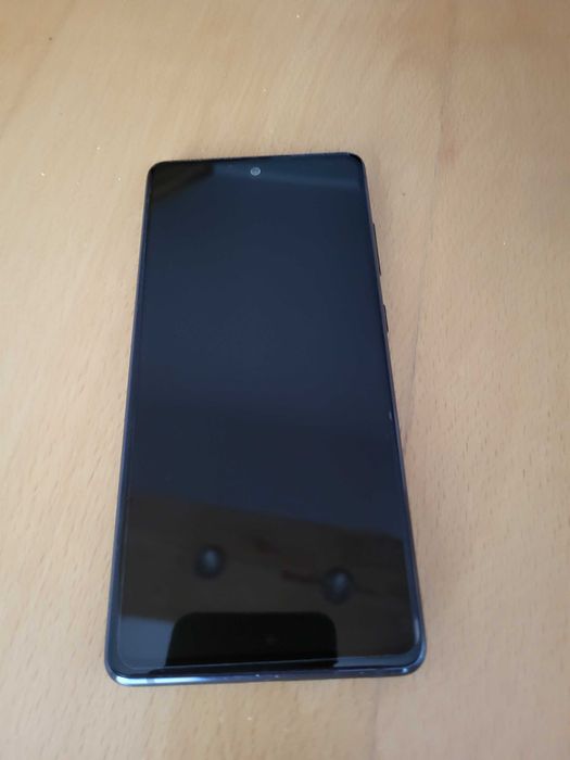 smartfon  Samsung Galaxy S20 256G stan idealny