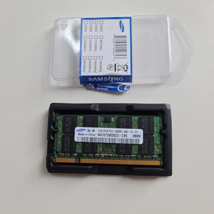 Оперативна пам'ять DDR2 Samsung 1GB
