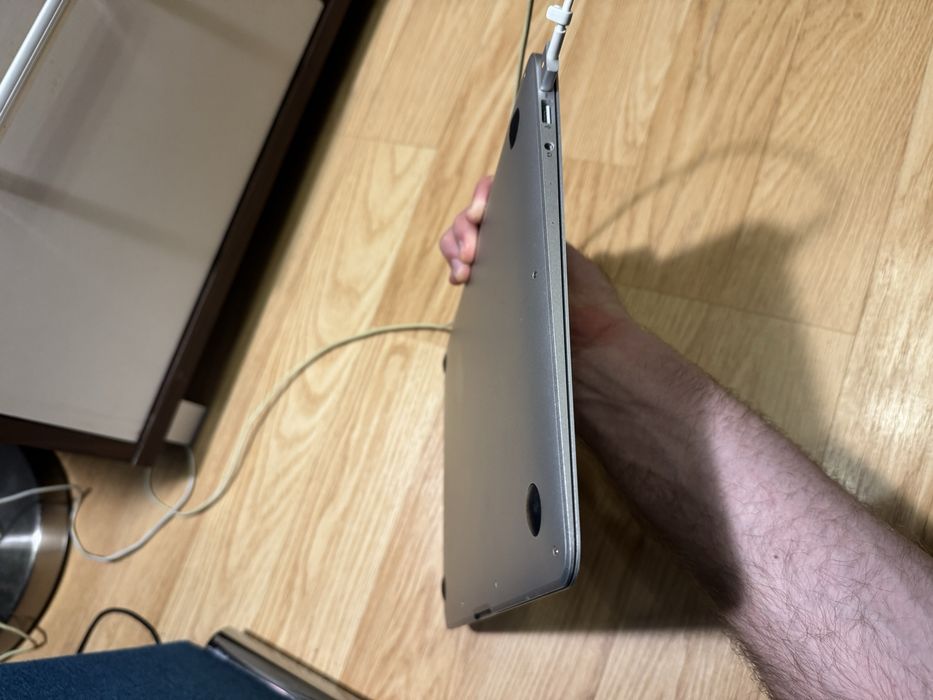 Laptop Apple Macbook Air 2017 8gb ramu 128gb pamięci lekki laptop
