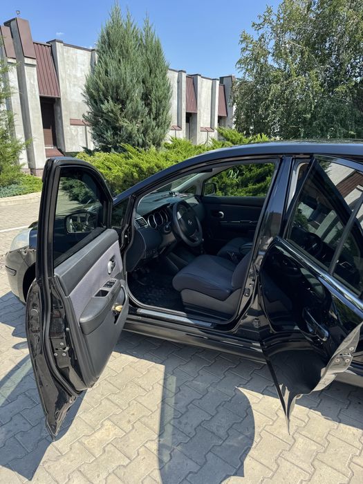Ниссан тиида, Nissan tiida 2008