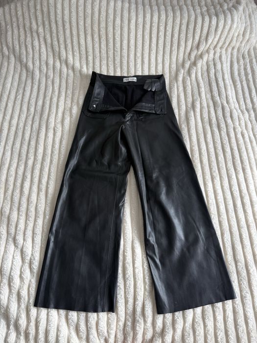 Шкіряні штани брюки Zara