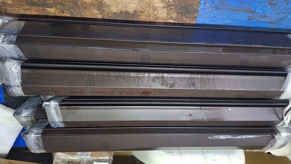 Rolety zewnętrzne używane beżowe 1500/1400