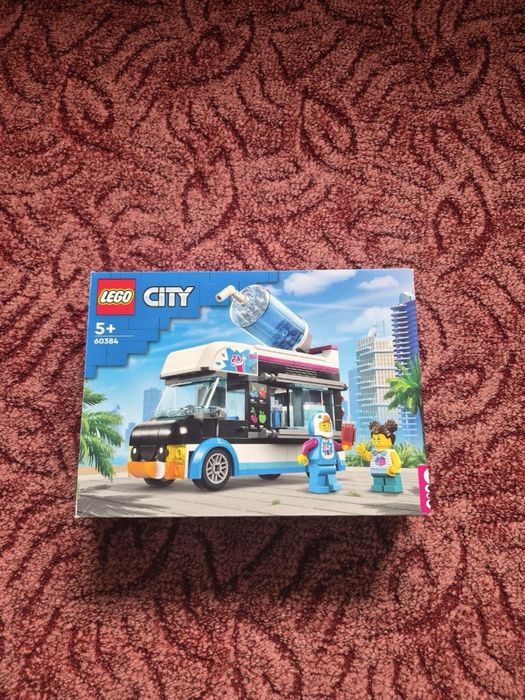 LEGO City Веселий фургон пінгвіна (60384)