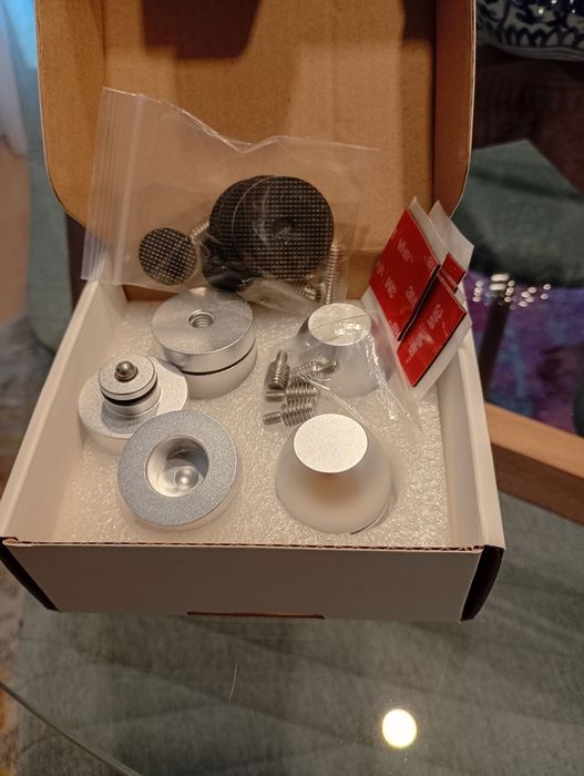 Pés/spikes HIFi antivibracoes Últimos disponivei Oportunidade