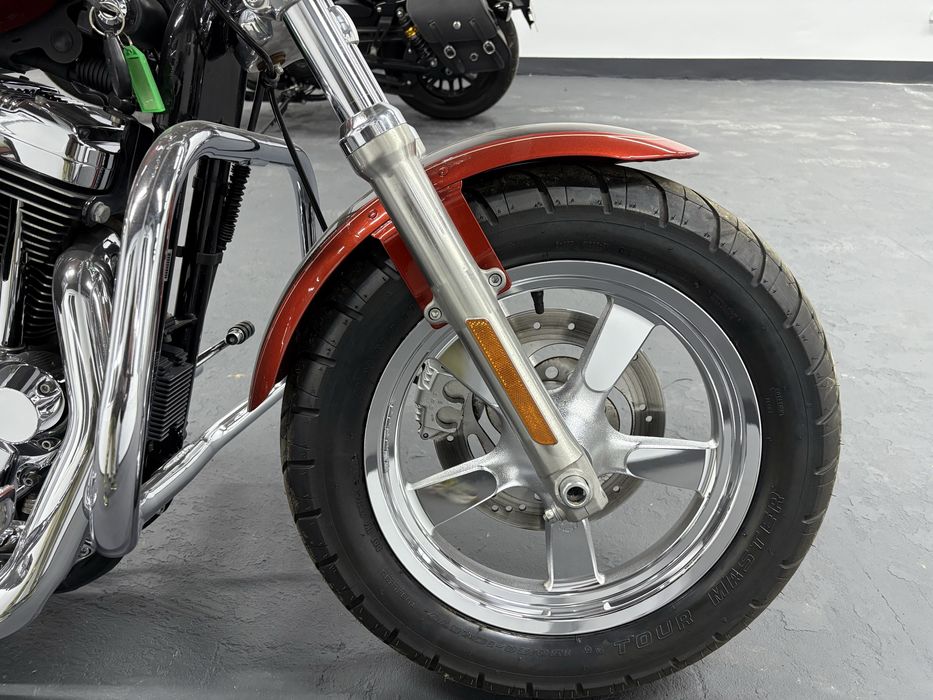harley davidson XL1200 custom