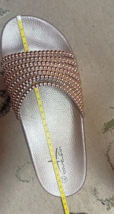 Сланци, шльопанці бренда Blue Fin 42 р.