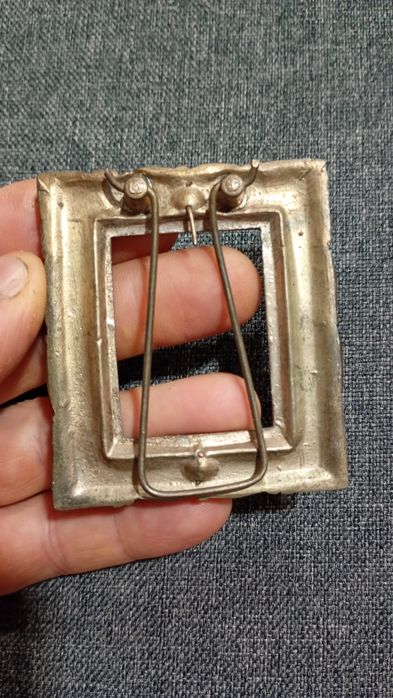 Stara ramka na zdjęcia z brązu