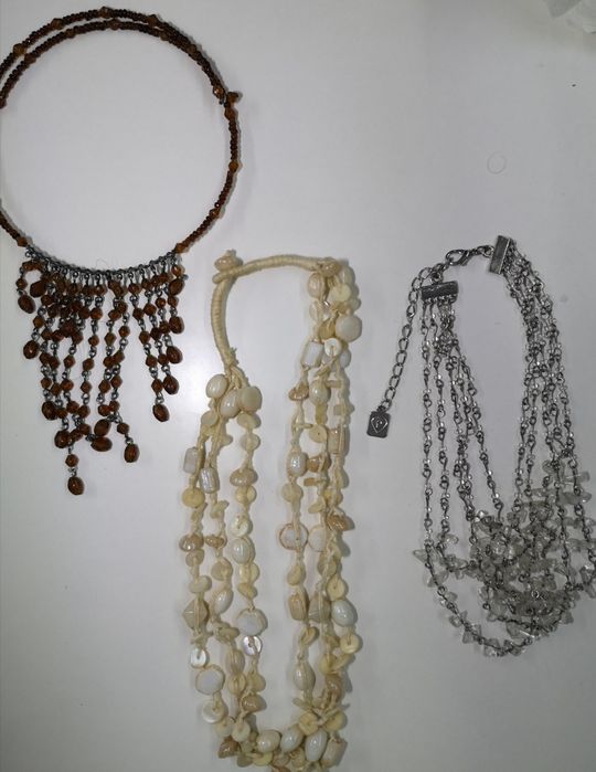 Bijuteria: 1€ cada peça