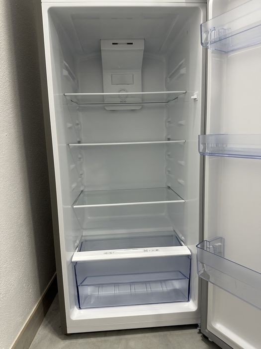 Frigorífico PRINCESSE KAT No Frost como novo