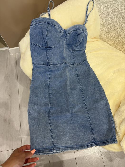 Джинсовий сарафан Bershka