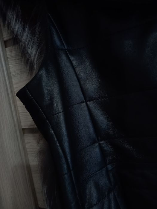 Меховая жилетка  гарна