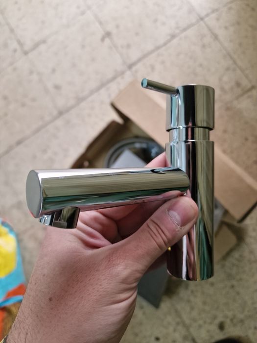 Torneira misturadora de lavatório bancada aço inox Souto de Moura