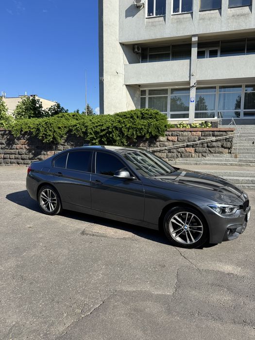 BMW F30 320i 2016р