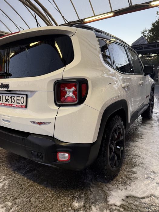 Jeep Renegade 2018 VIN ZACCJBCB3JPH26630 фото оголошення 5 з 22