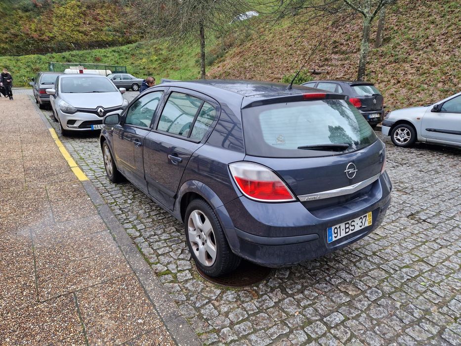 Opel Astra ótimo estado uma mão de livrete