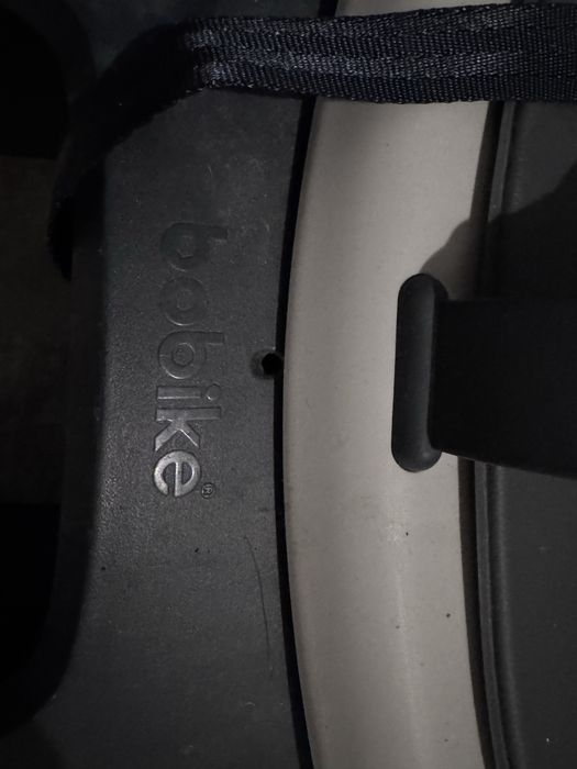 Cadeira Bobike (porta criança bicicleta)