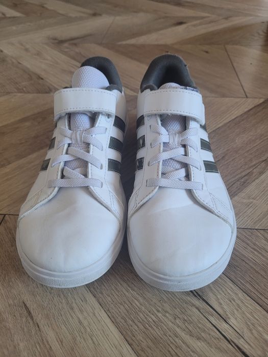 Buty na rzepę dla chlopca Adidas