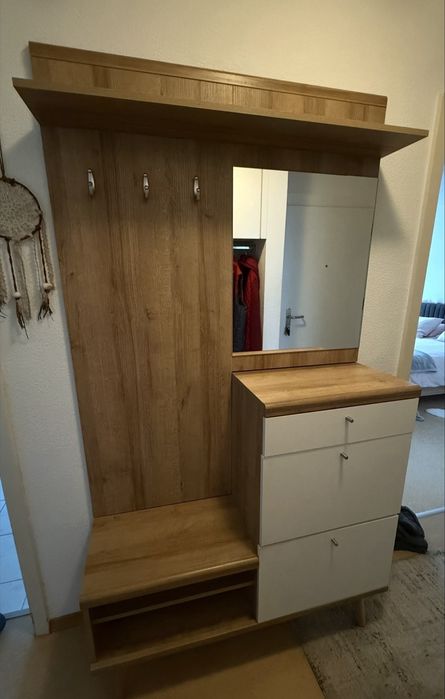 Movel de entrada com sapateira e esoelho
