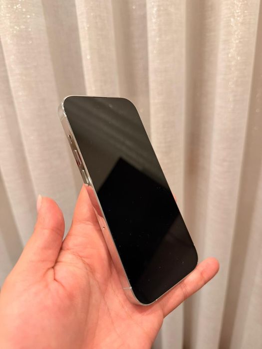 iPhone 14 Pro como novo