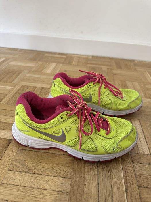 Buty Nike Revolution damskie sportowe