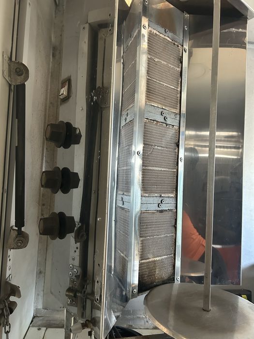 Maquina Kebab a Gás em Bom Estado