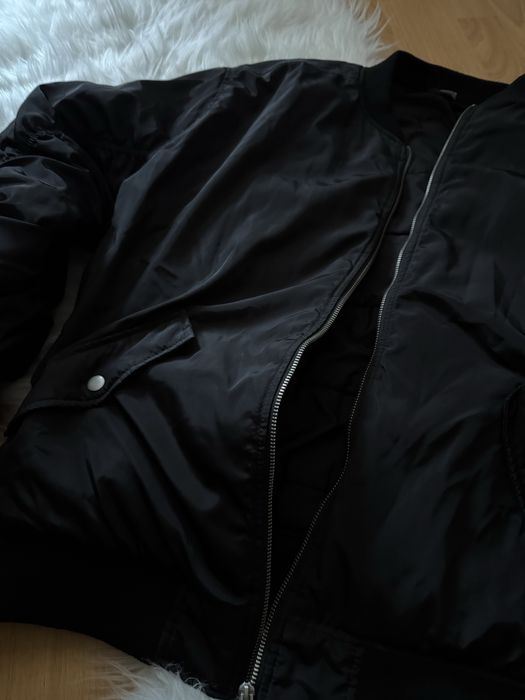 Бомбер H/M чорний