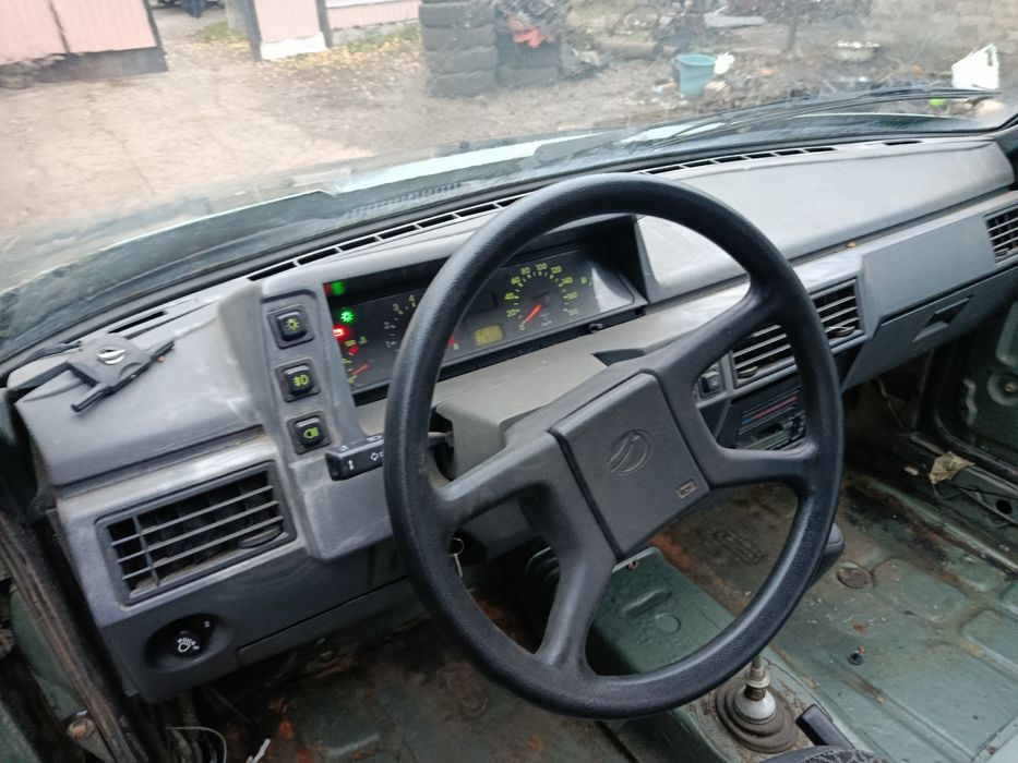 Двигатель  таврия славута сенс