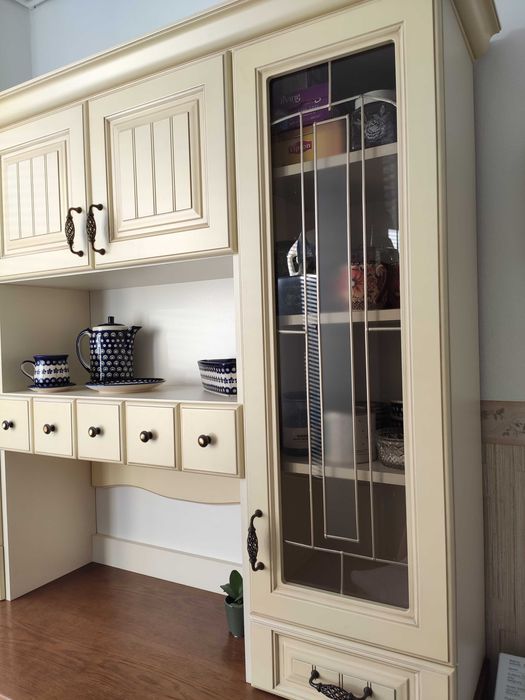 kredens kuchenny - styl angielski