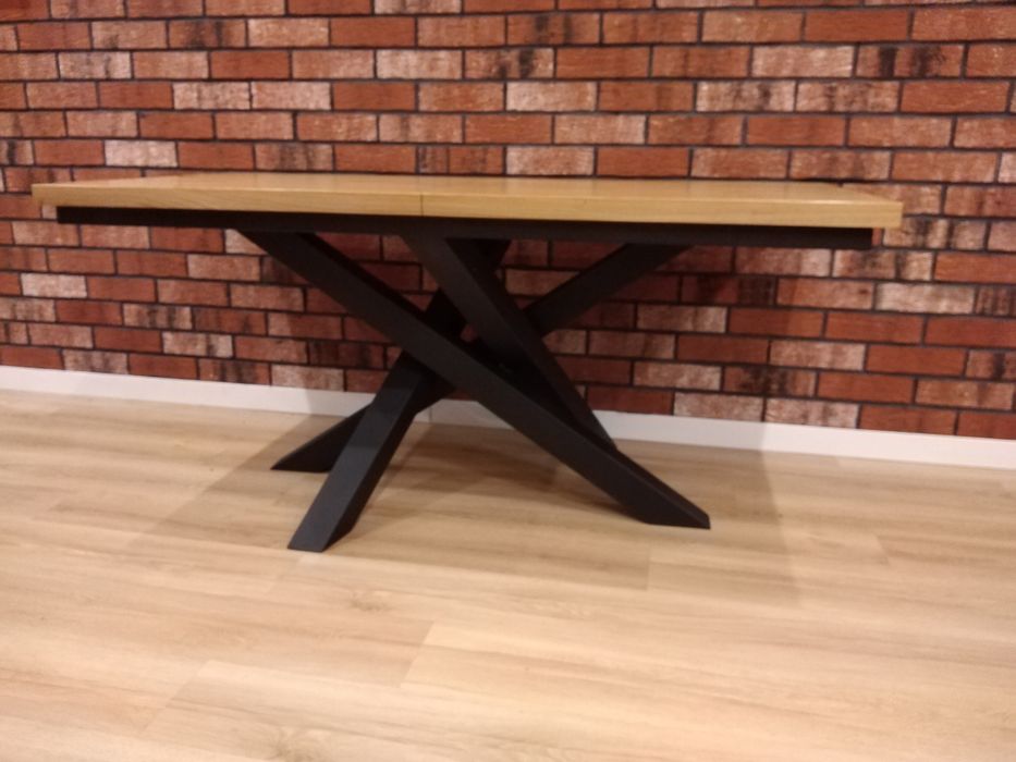 Stół Twister rozkładany jadalniany dębowy - industrialny loft
