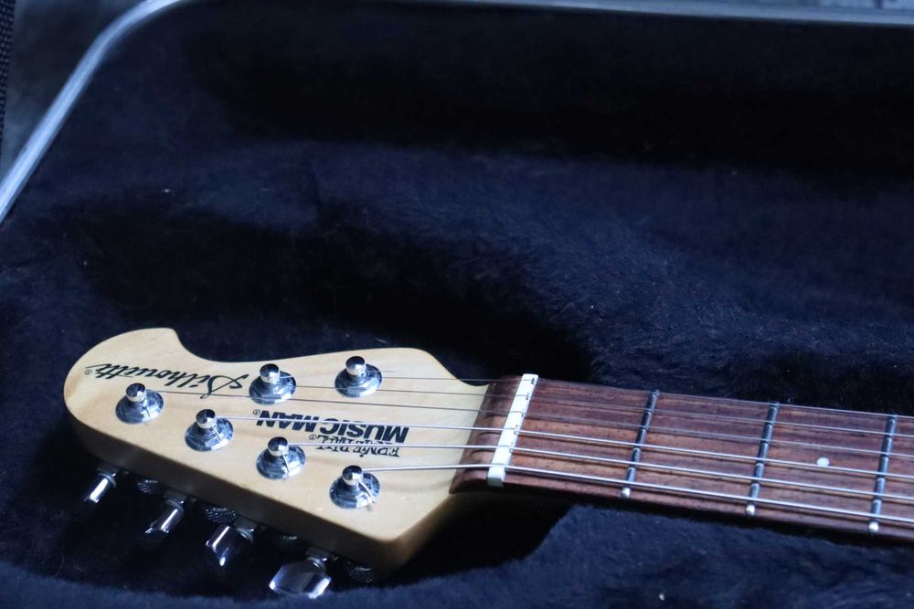 Music Man Ernie Ball Silhouette HSH