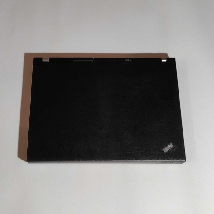Ноутбук ThinkPad R61e Intel Core 2 Duo T7700 2,4Ghz; 3GB RAM, HDD 320 GB.