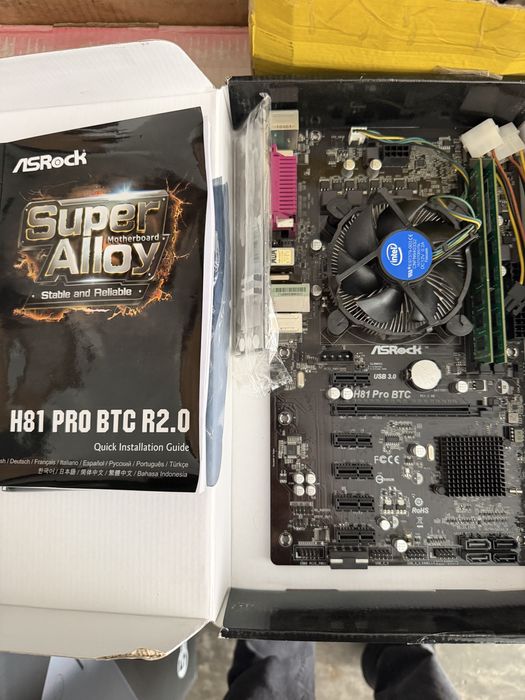 Материнка ASRock H81 Pro BTC