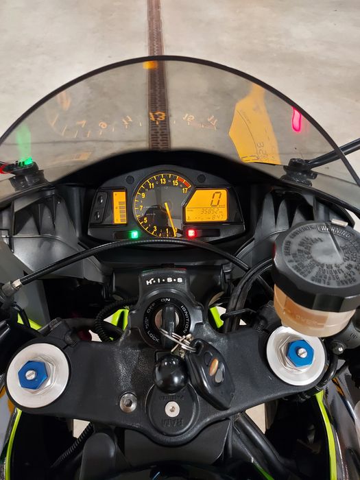 Honda cbr 600rr pc40