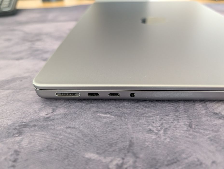 MacBook Pro 14 на M2 Pro 16/1Tb, повний комплект