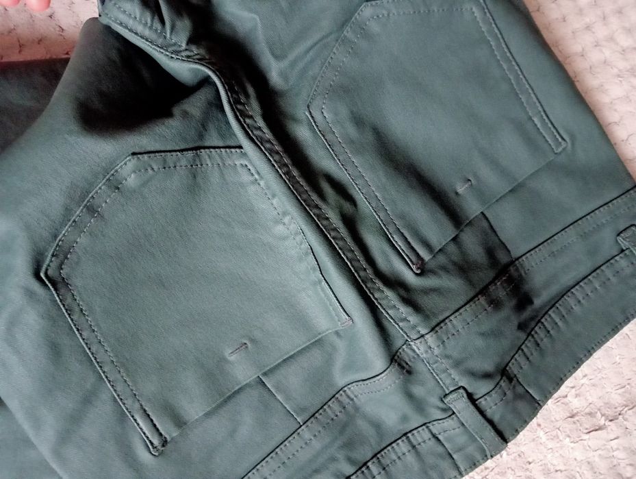 Spodnie matowe eko skóra