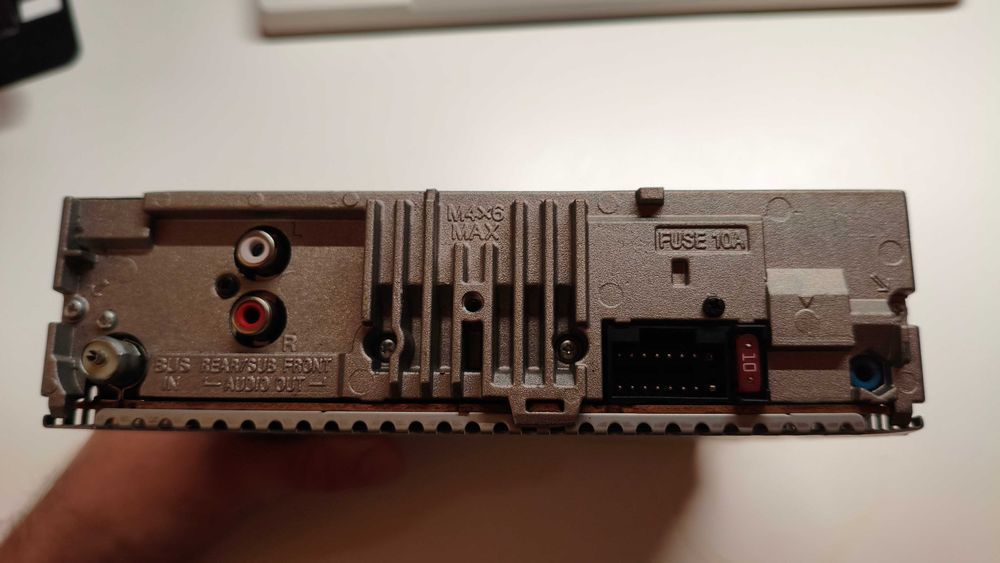 Radio Sony CDX-GT470UM