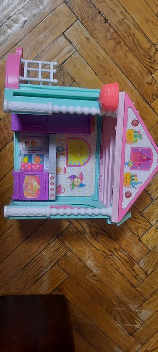 Домик с лифтом для челси