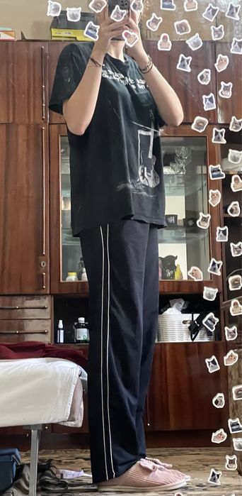 Штани з лампасами